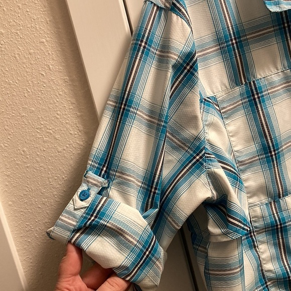 Worldwide Sportsman White Blue Plaid  Button Down Shirt, Size XXL SPF 30 - Picture 5 of 13